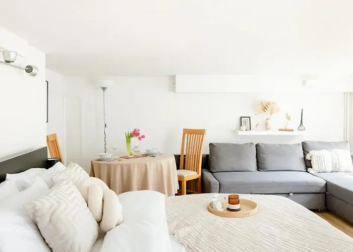 Garden flat close to Greenwich Park