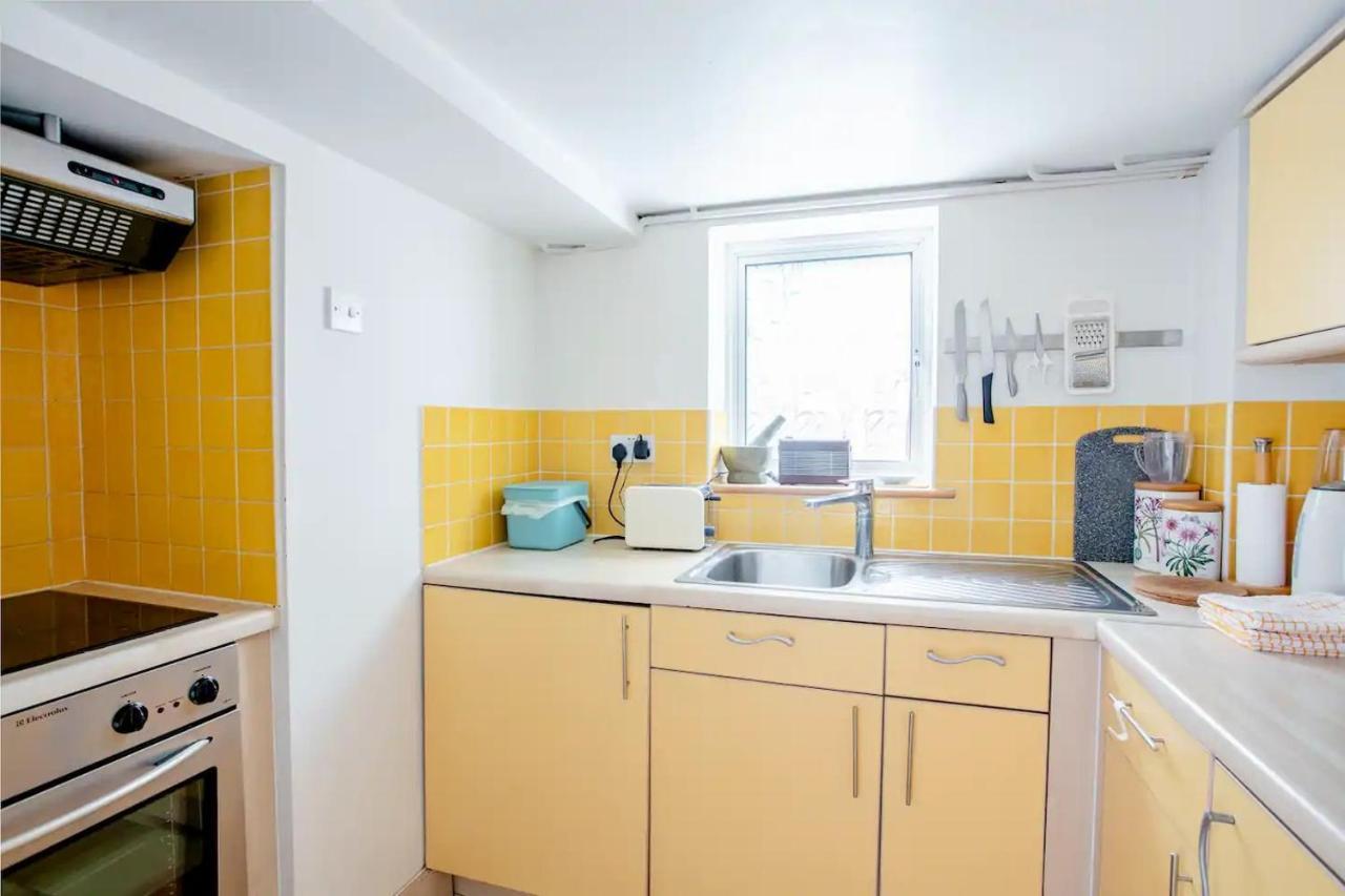 Apartment Garden Flat On Leafy Cator Estate In Blackheath London