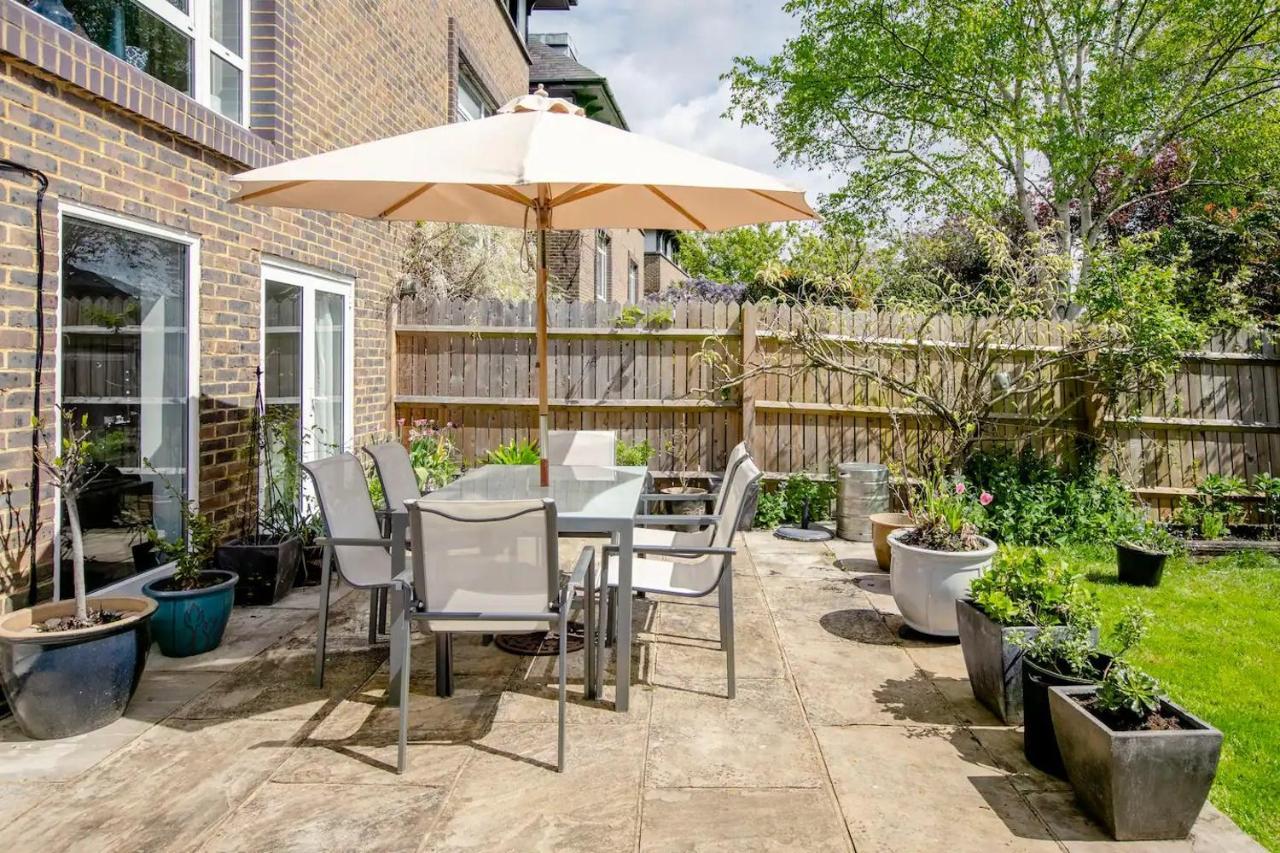 Apartment Garden Flat On Leafy Cator Estate In Blackheath
